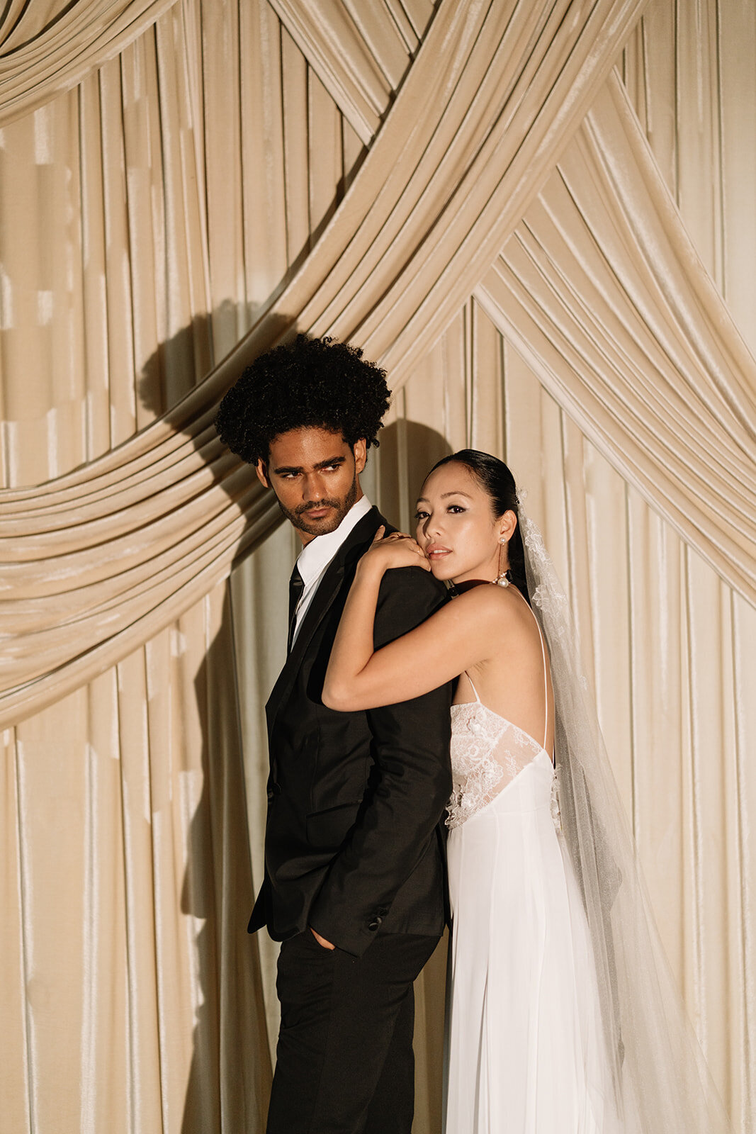 Danielle-Aisling_New_York_City_Central_Park_Boathouse_Wedding-191