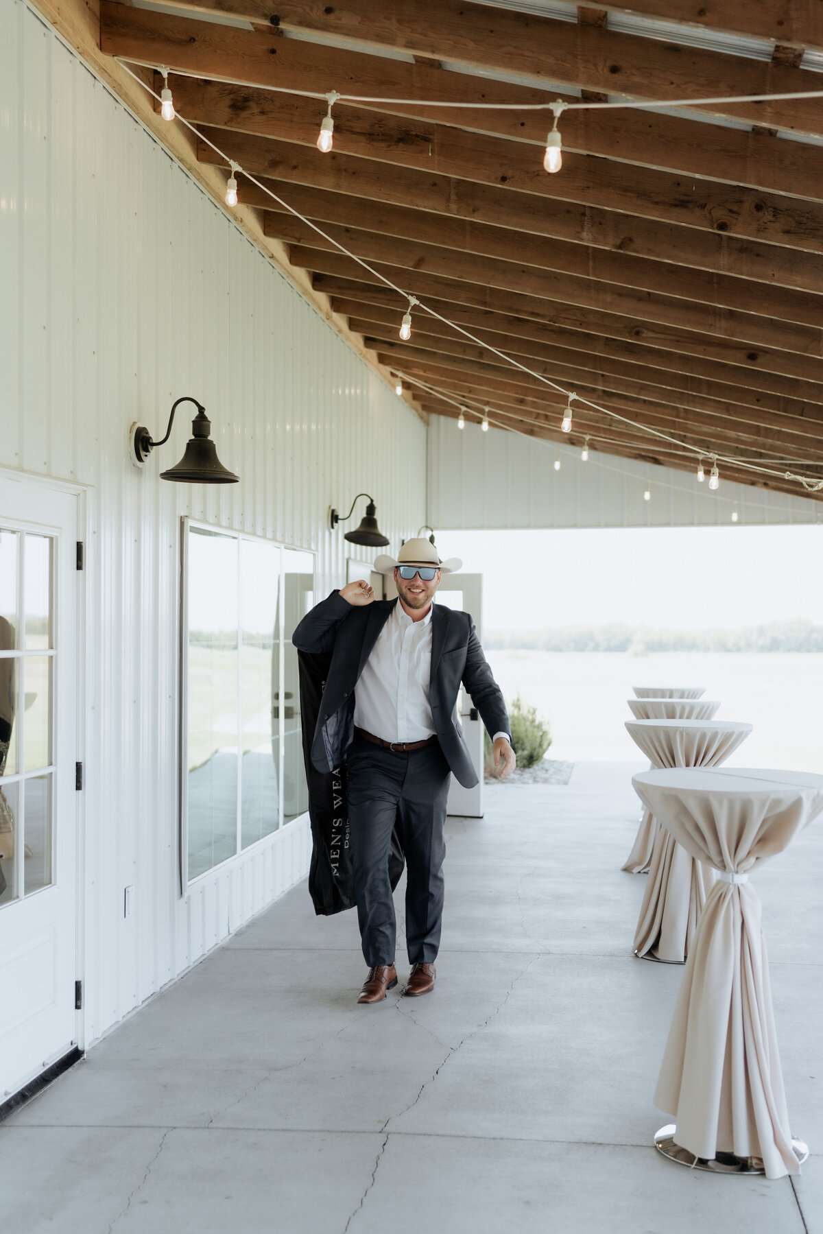 pile-wedding-78