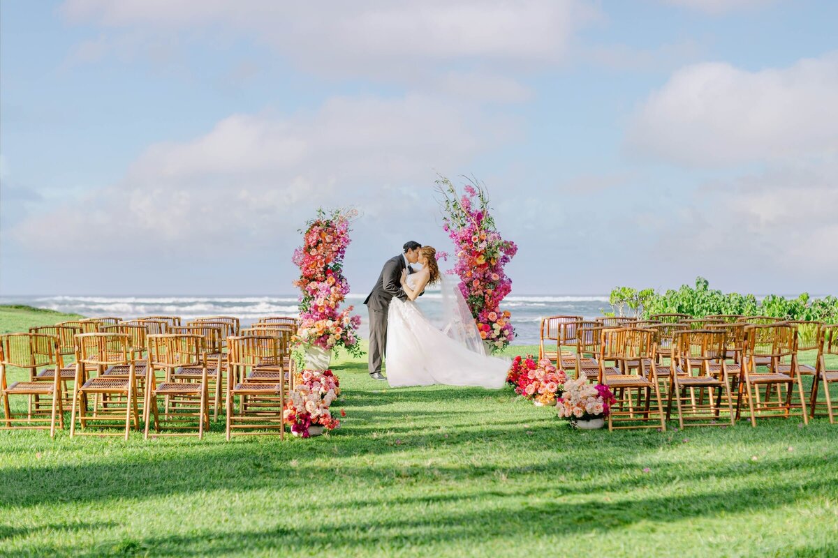 Hawaii wedding at sunset on the beach