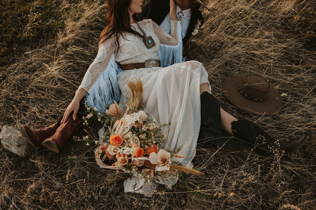 western-boho-glacier-park-elopement-presley-gray-photo-1078