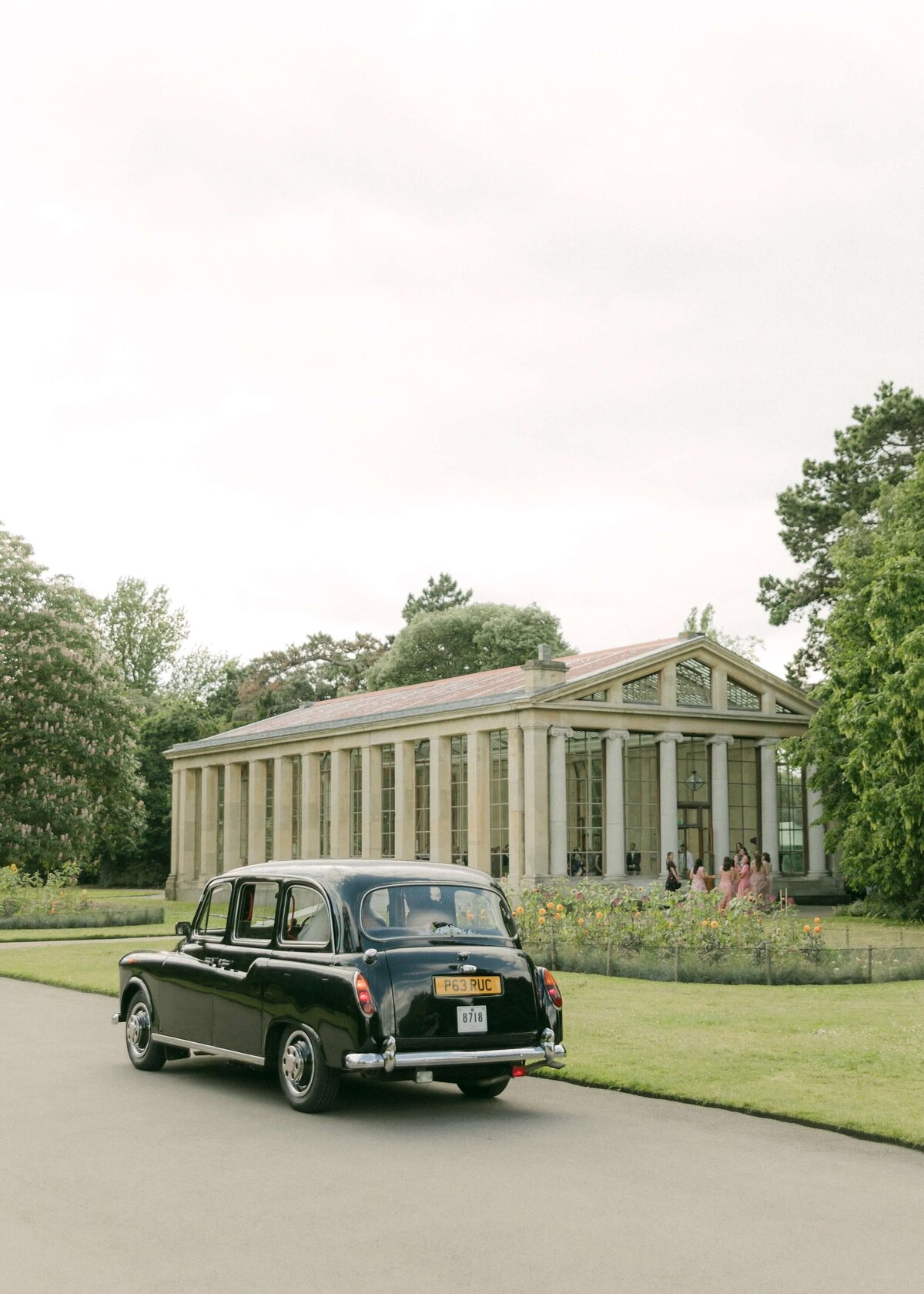 Anna-Vish-Wedding-Kew-Gardens-Chloe-Lowe-Photography-145