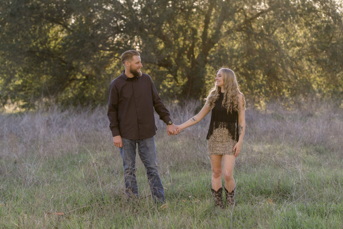 San-DIego-Engagement_Photographer_Country_015