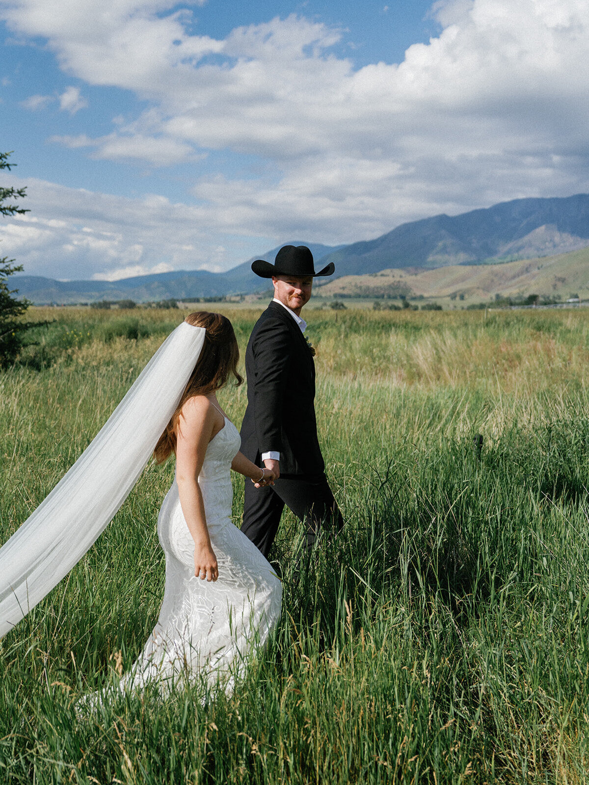 Sam & Molly_The Copper Rose Ranch Montana-506