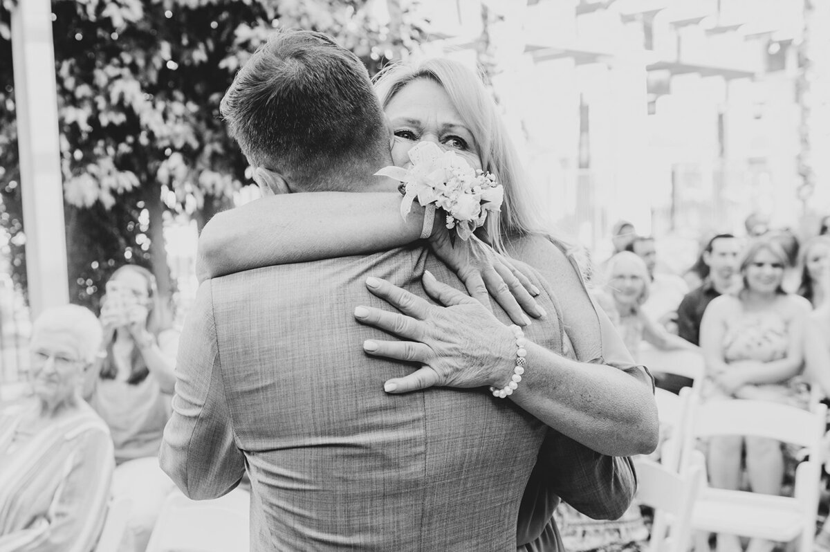 Julia and Travis wedding_ DePoy Studios-089