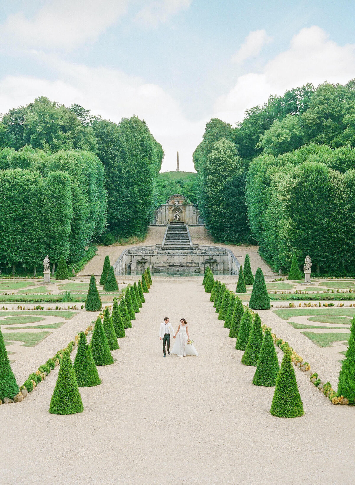 Chateau-de-Villette-wedding-florist-Floraison47