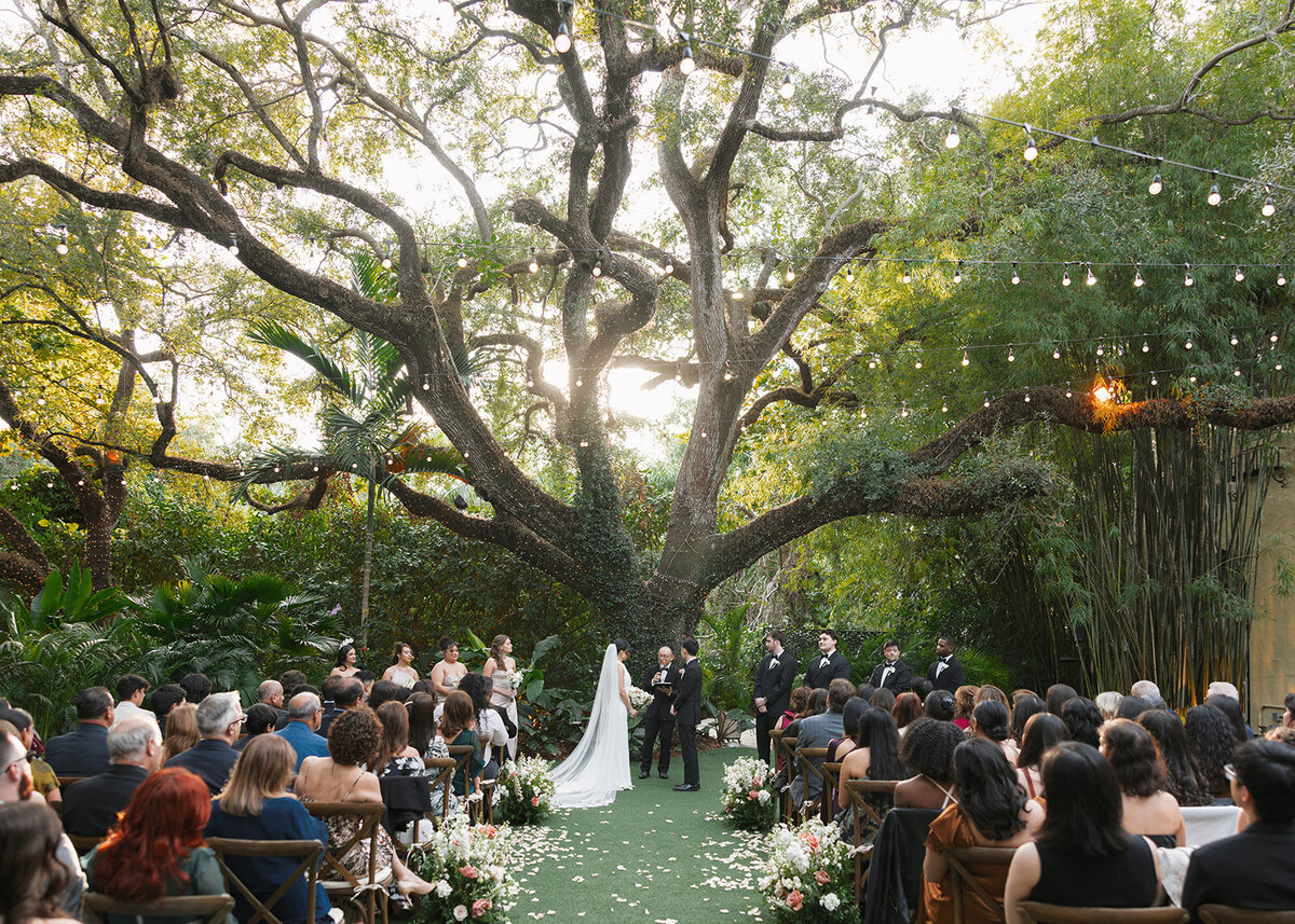 Villa Woodbine Oak Tree Wedding Ceremony Documentary Wedding Photography-61