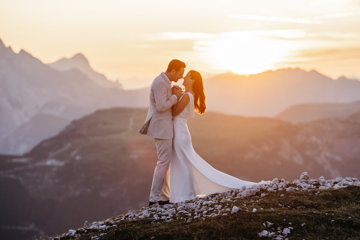 Eloping couple at Cadini di Misurina before the sun rose