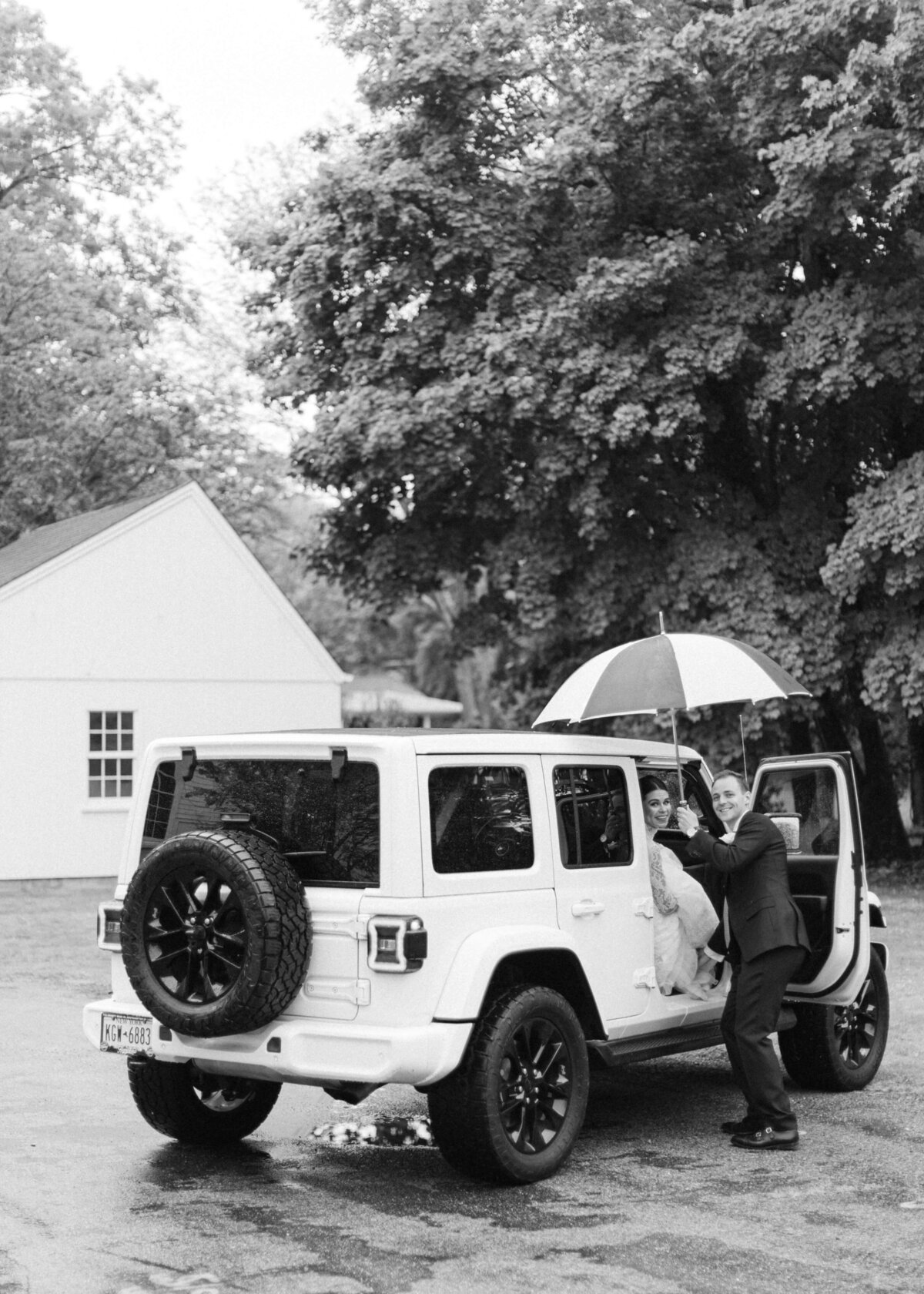 Olivia-Tommy-Wedding-Hamptons-Chloe-Winstanley-Photography-479