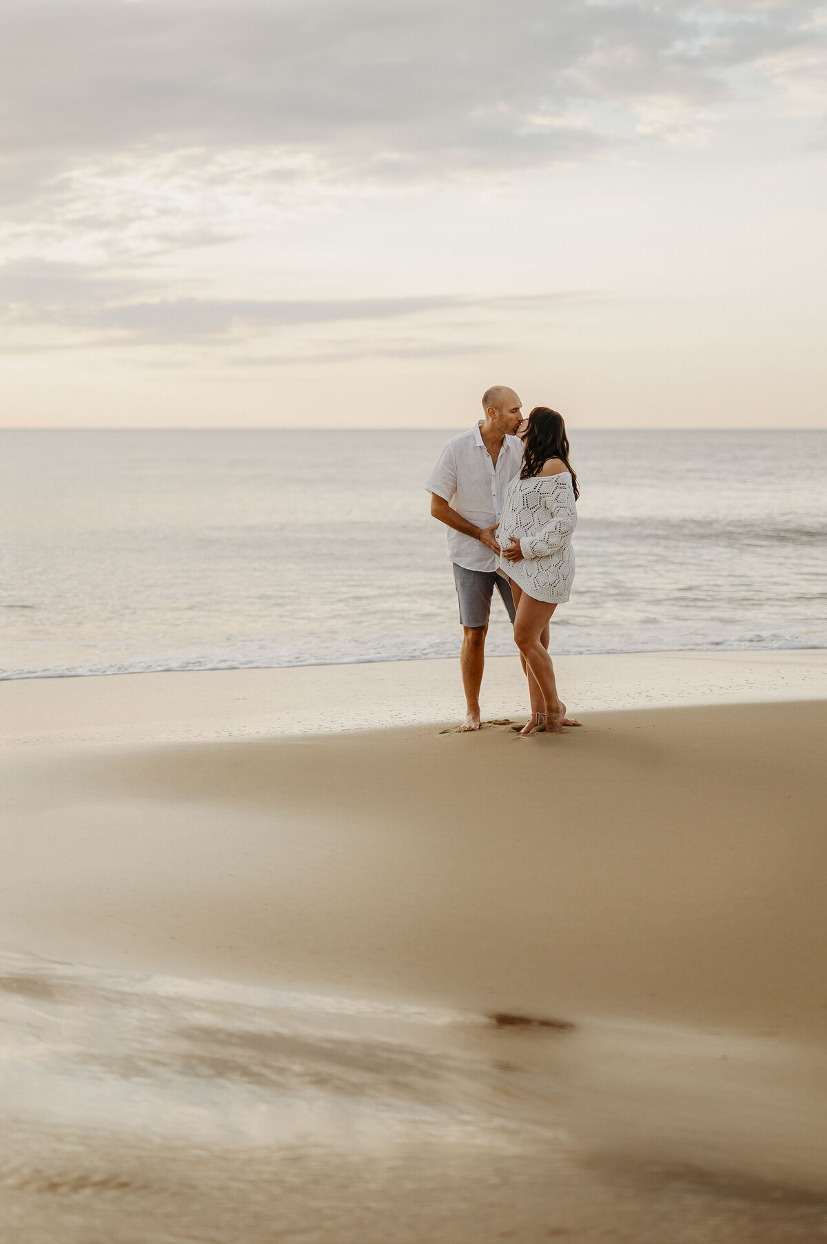 seance-photo-grossesse-couple-plage-lacanau-bordeaux-10