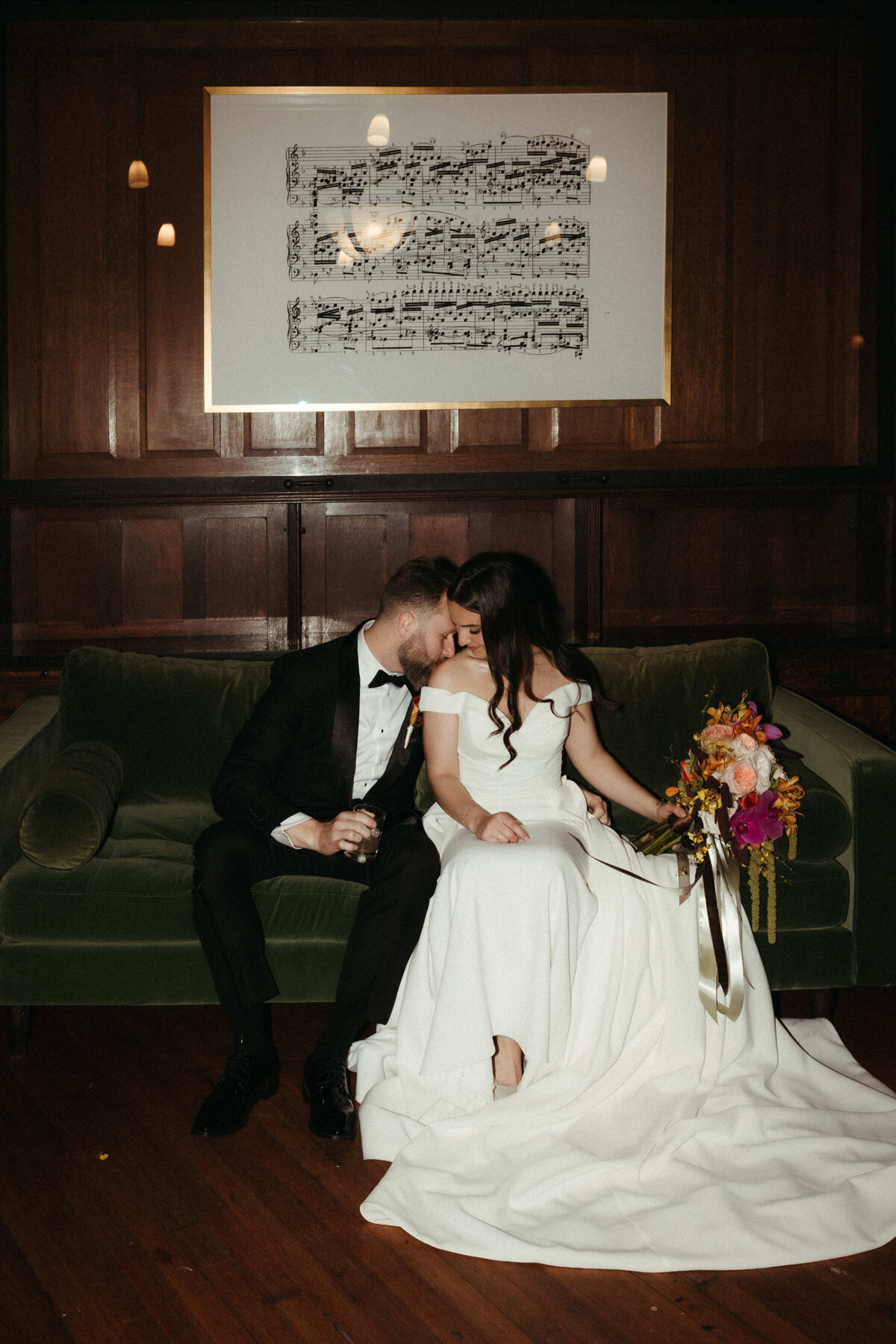 Victoria&BenWedding_08TheColberts0908