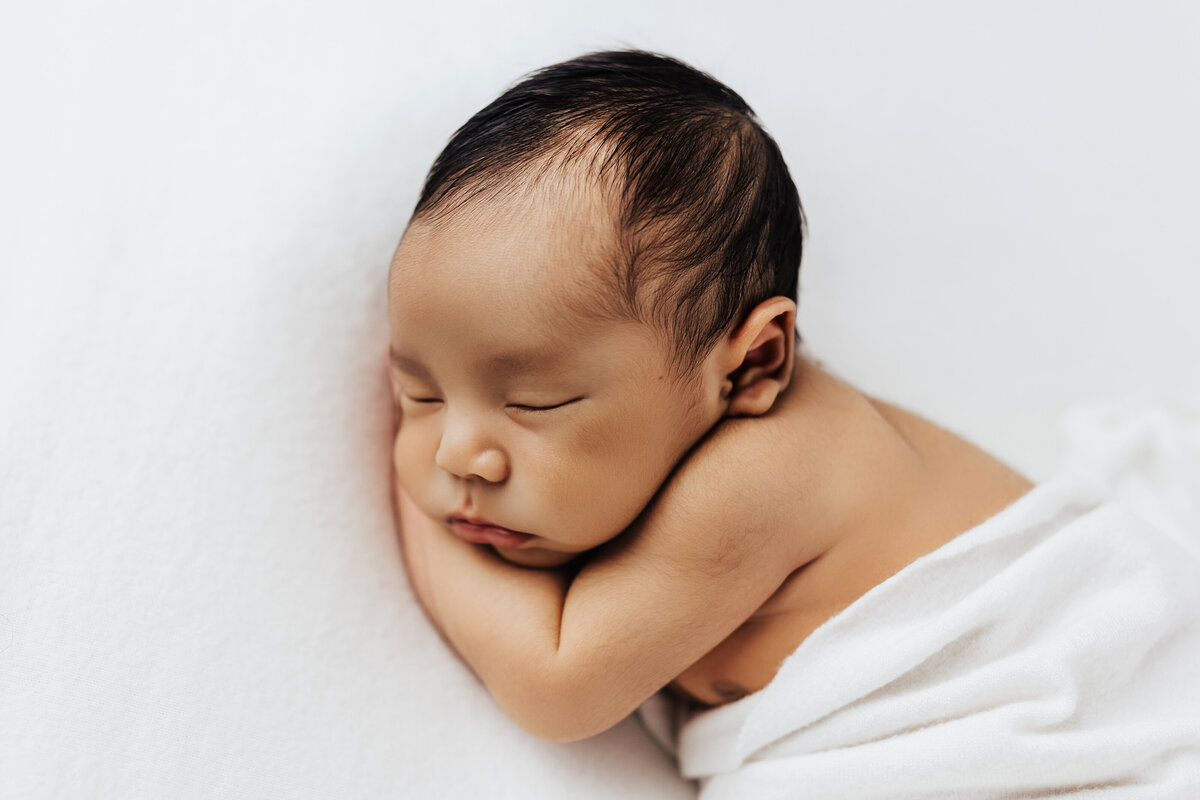 studio newborn photoshoot
