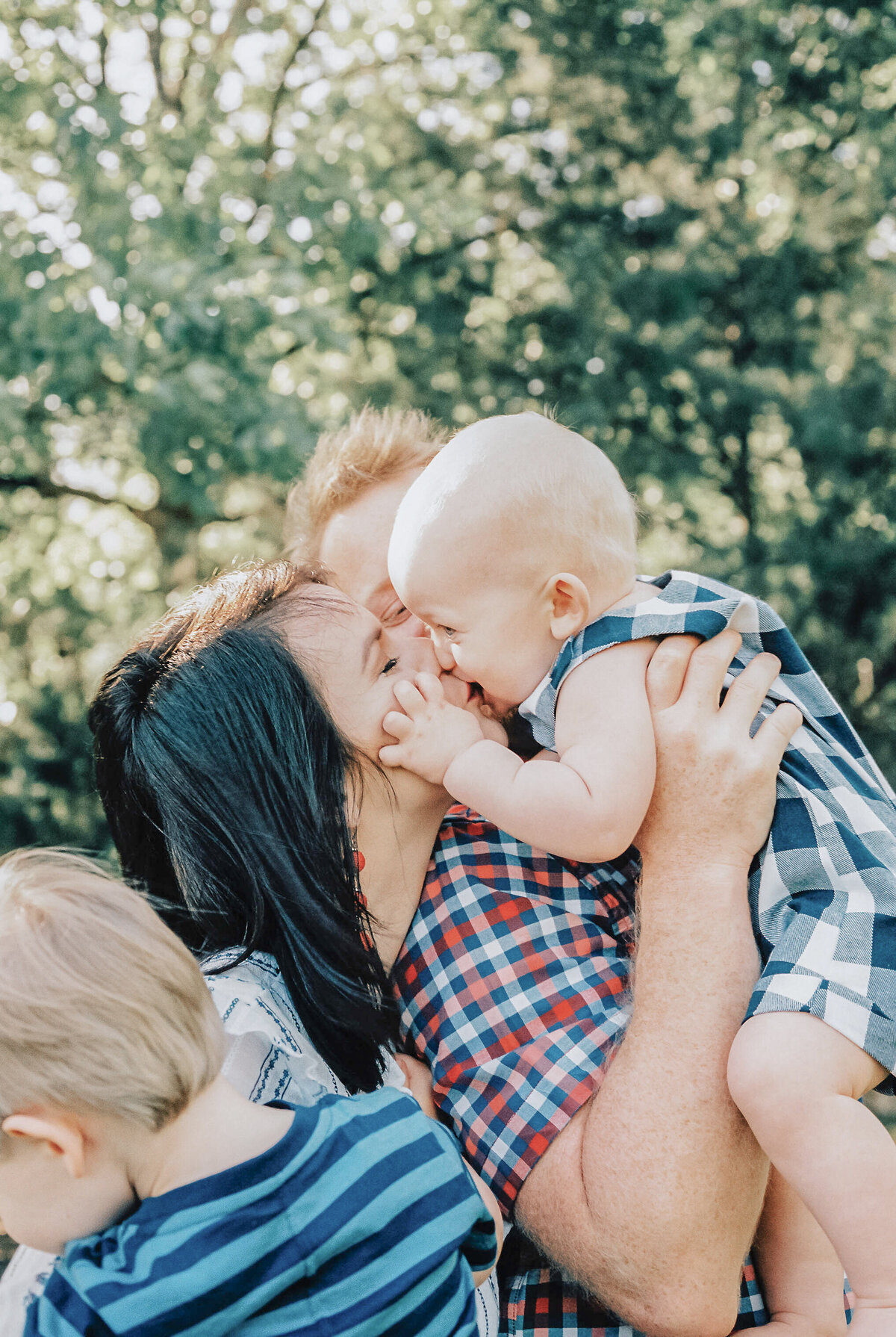 99064ESwil041612-R2-066-2