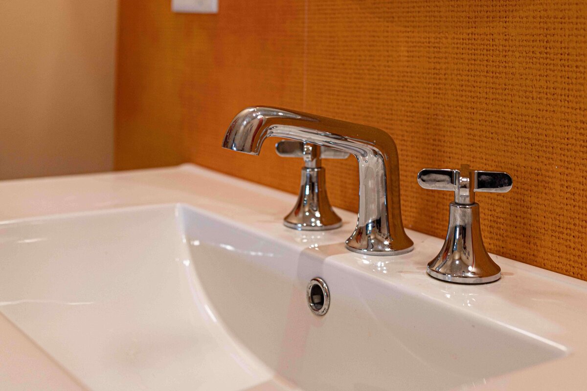 loft bathroom design at Revive Interiors Studio