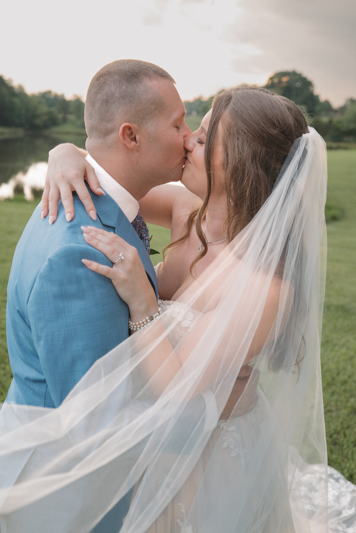 Bride & Groom 