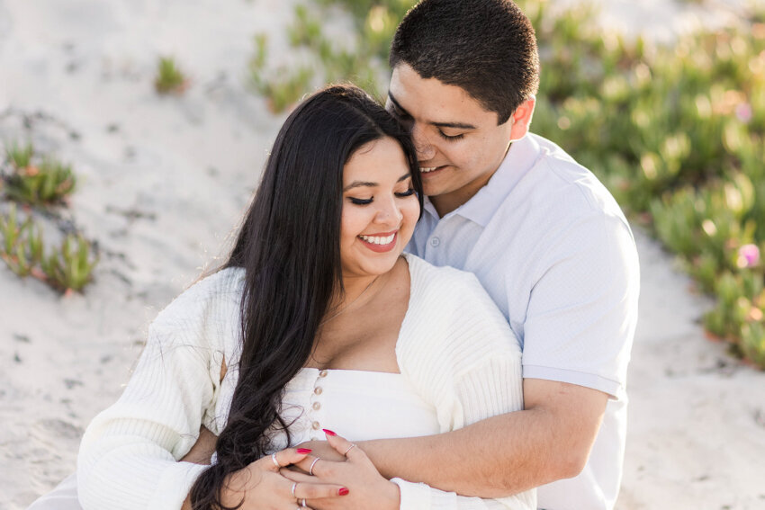 engaged-couple-Coronado-San-Diego