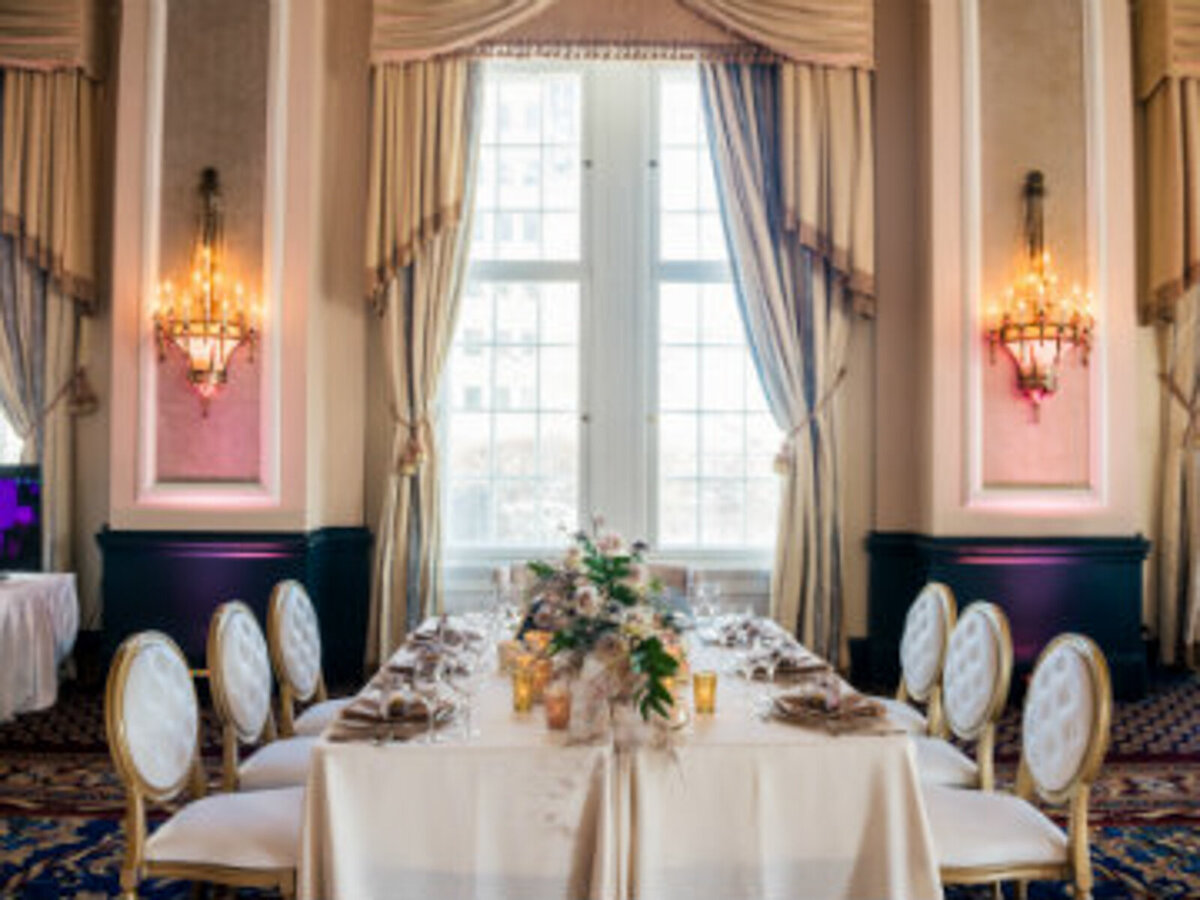Colourful and elegant reception at The Fairmont Hotel, classic and experienced, Edmonton wedding venue, featured on the Brontë Bride Vendor Guide.