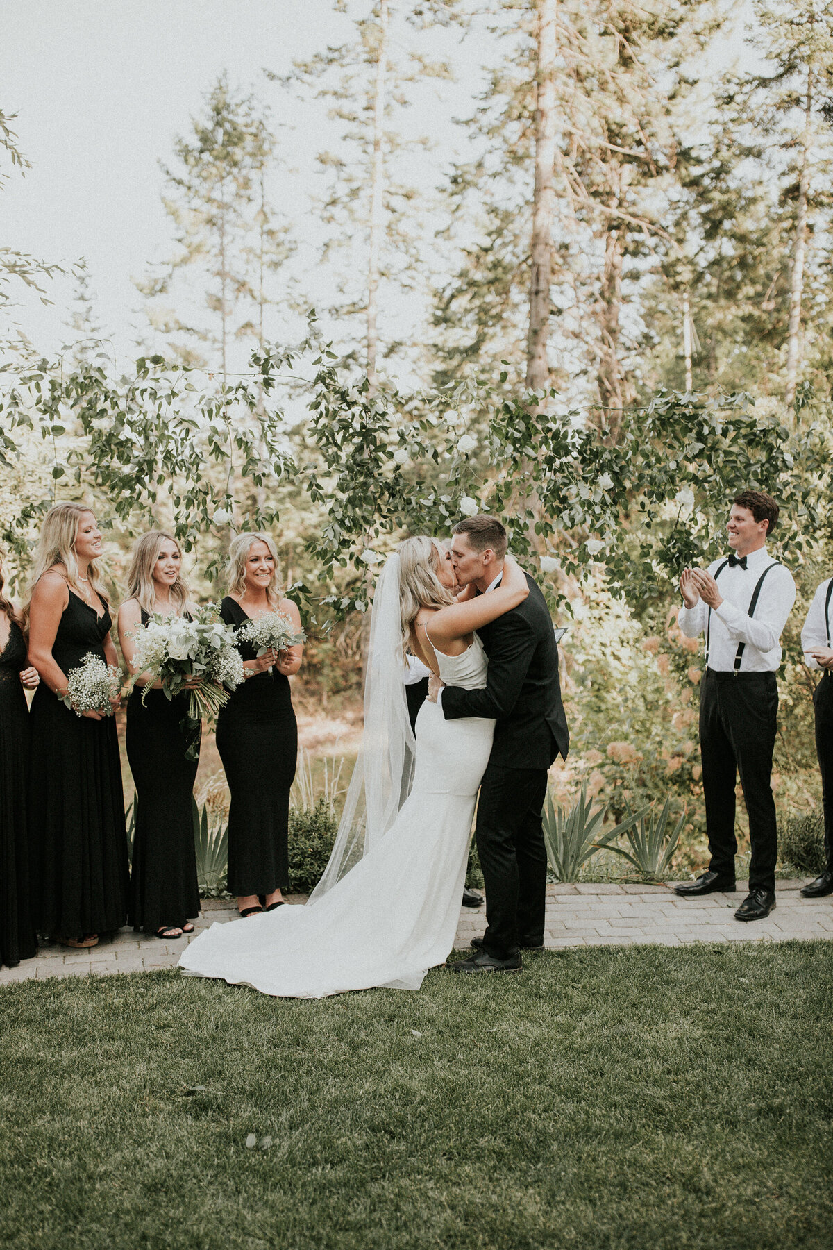 timeless-backyard-wedding-montana-23