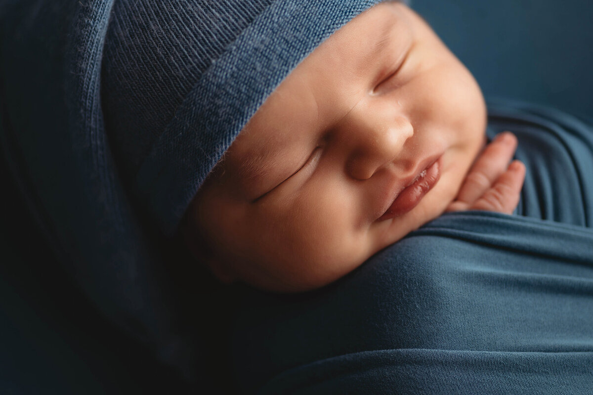 Charleston-Newborn-Photographer-15