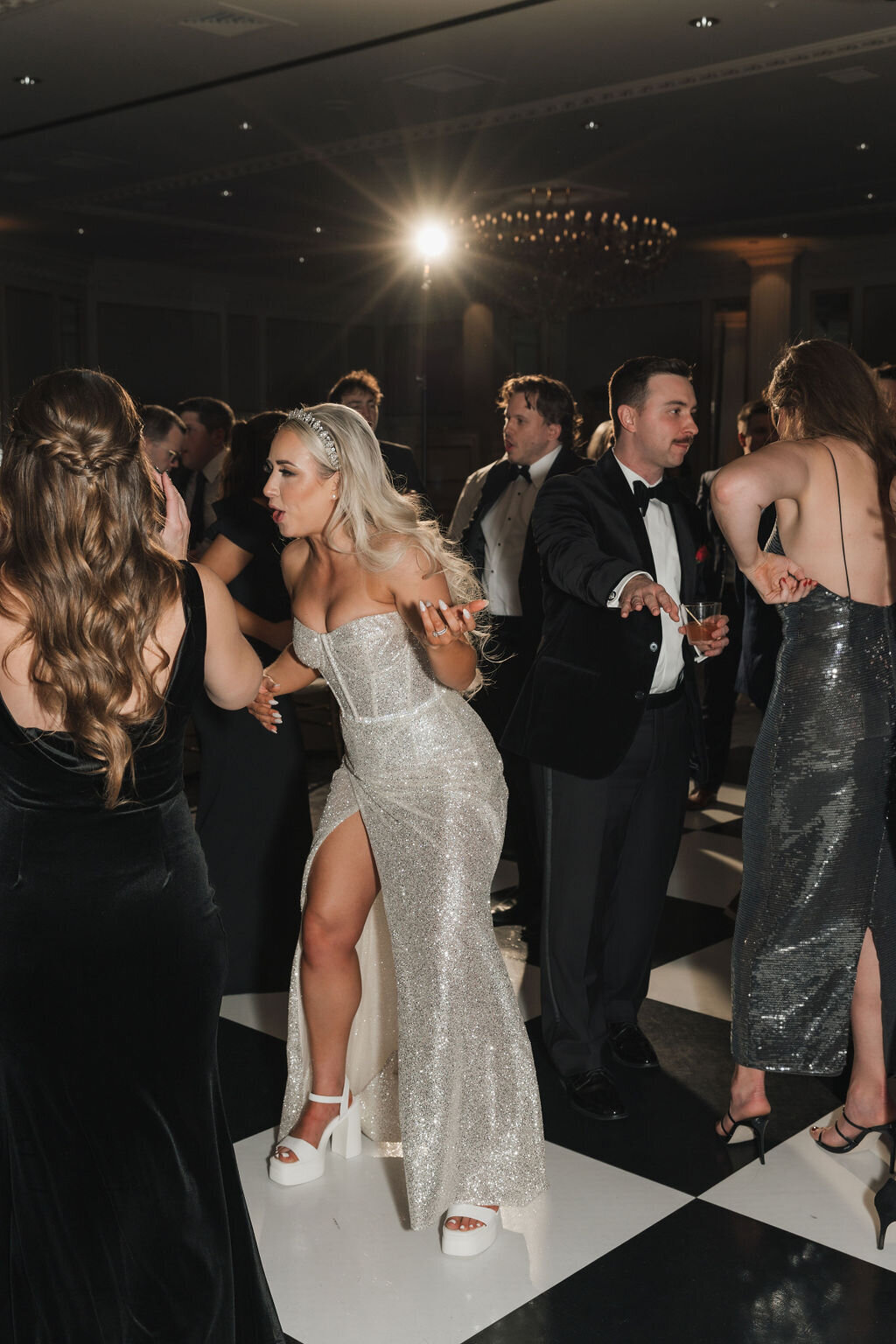 Erica-Matt-Wedding-212440