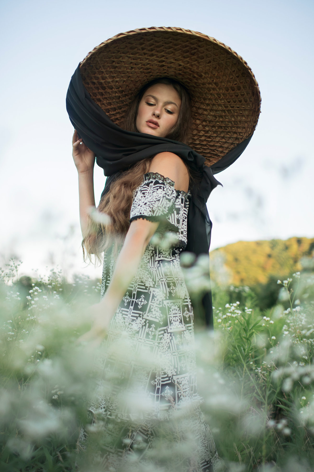 True-moua-creative-portraits-lacrosse-wisconsin-seniors-holmen-onalaska-fineart-natural-light-editorial-fashion-Sequence #(1) (1)