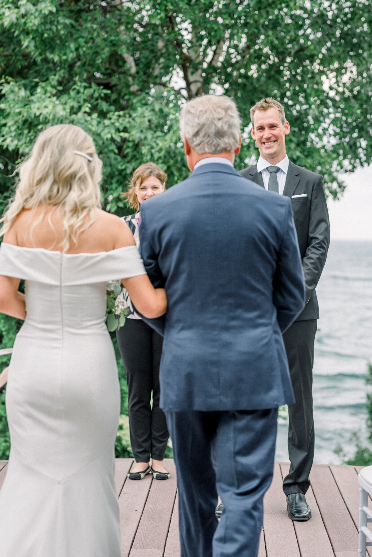 intimate-lambert-island-wedding-27