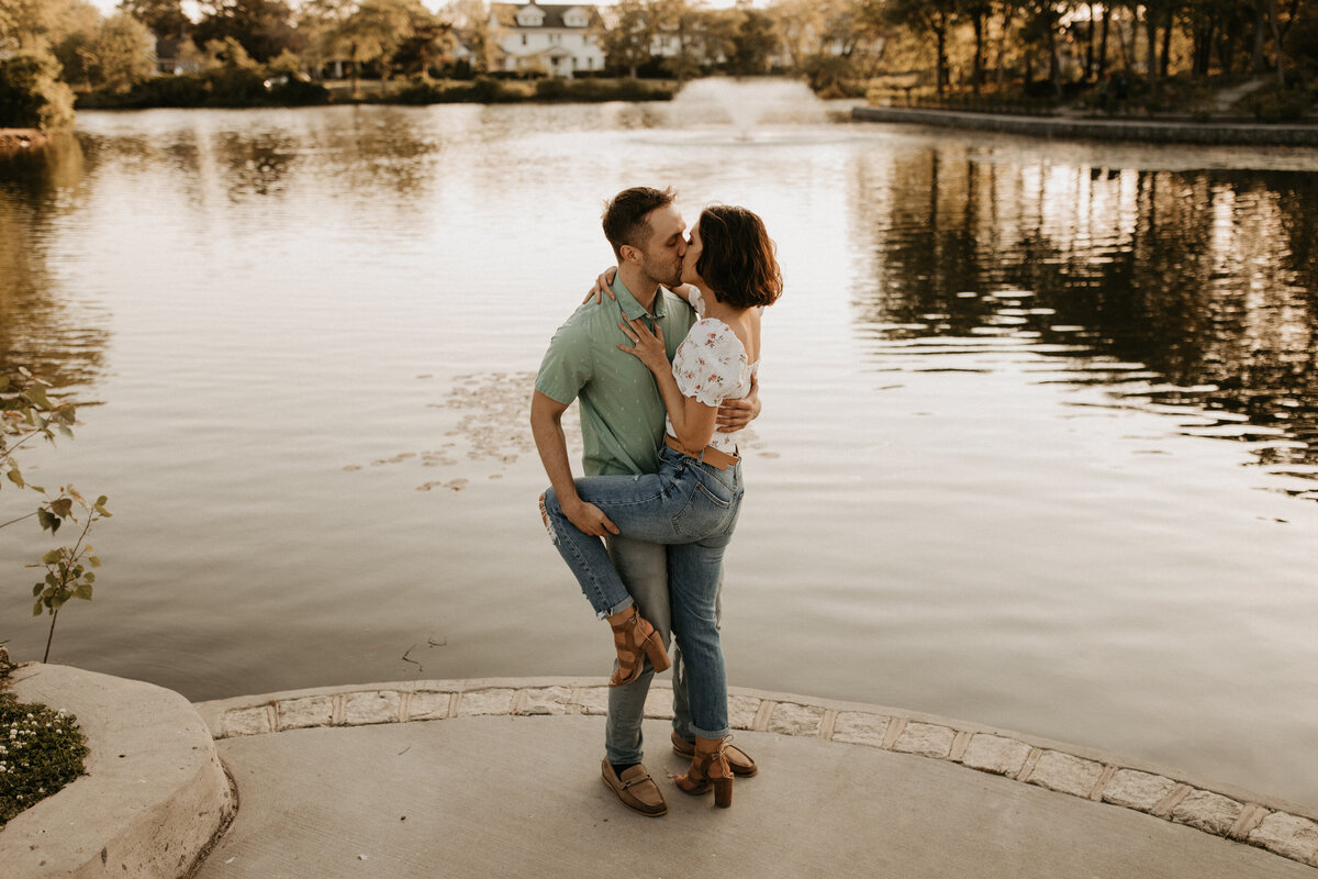 Melissa_Phil_Engagement_Session_Sneak_Peek_5.20.21-15
