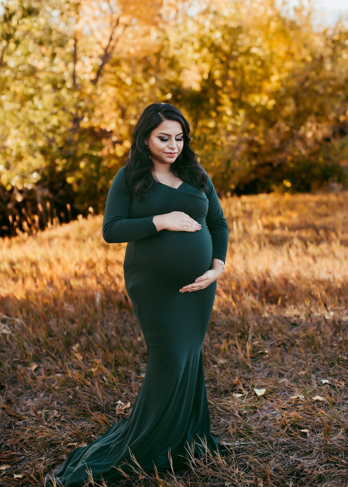 Fall Pregnancy pictures in Denver Colorado with Erin Jachimiak Photography