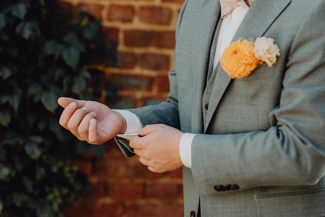 7316471B-6B3B-4CD0-AC29-ACBAD3764297_1_105_c