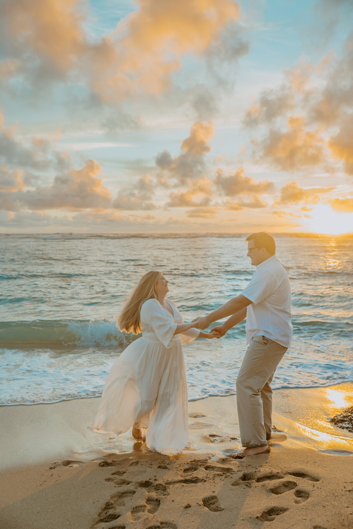 Honeymoon photos in Hawaii