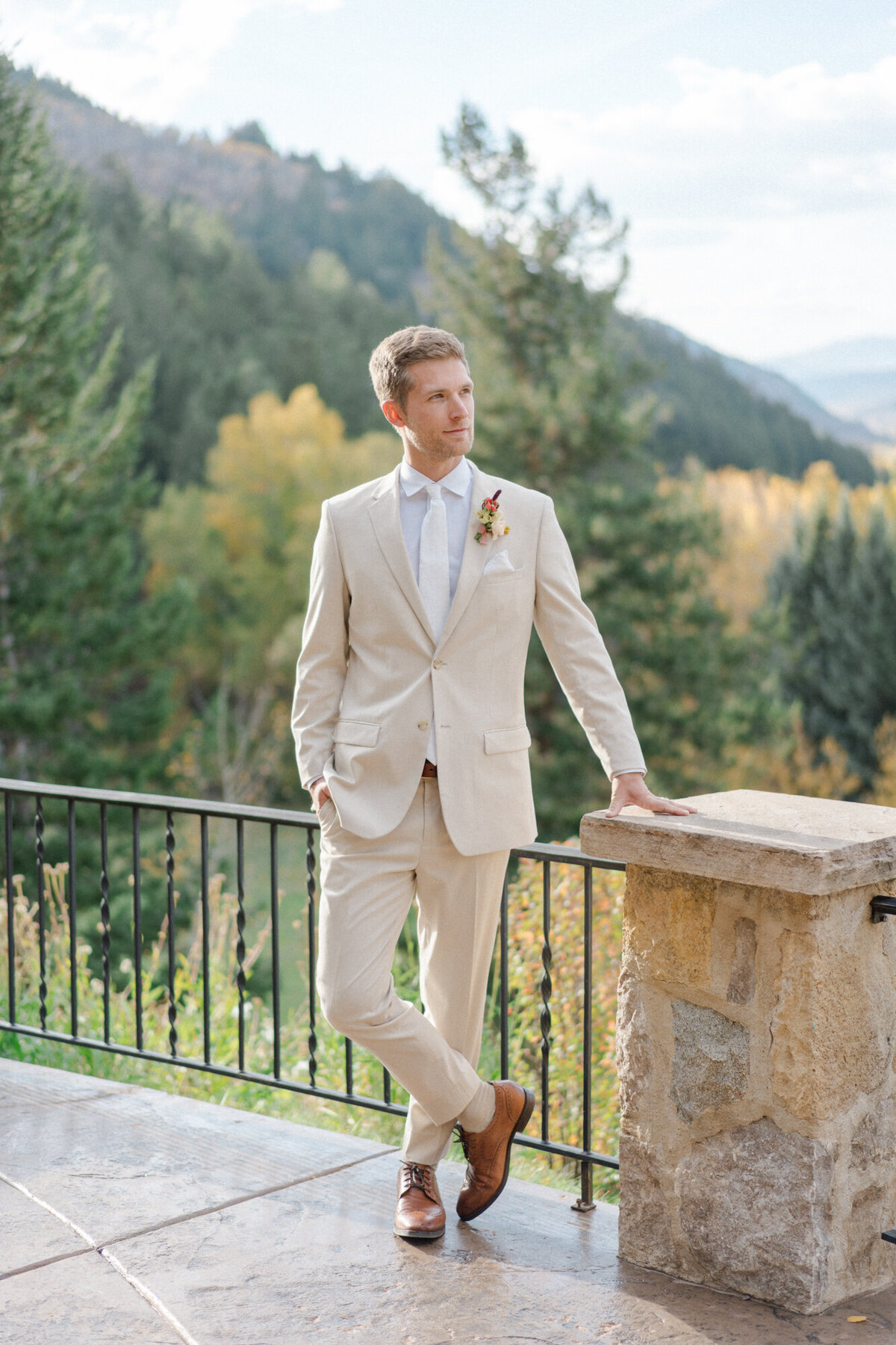 Beaver_Creek_Intimate_Wedding_MaryAnnCraddockPhotography_0038