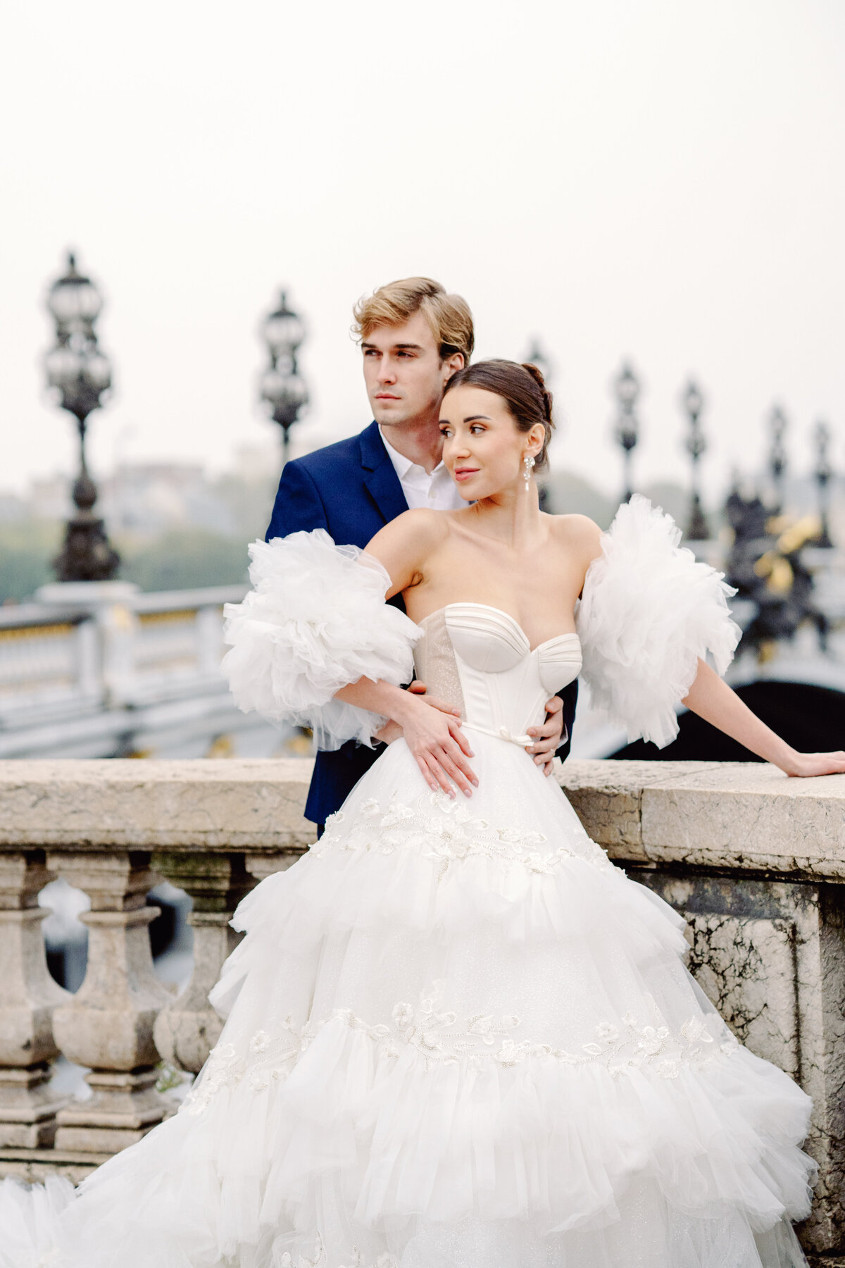 Bridal session in Paris photographed by Paris wedding photographer