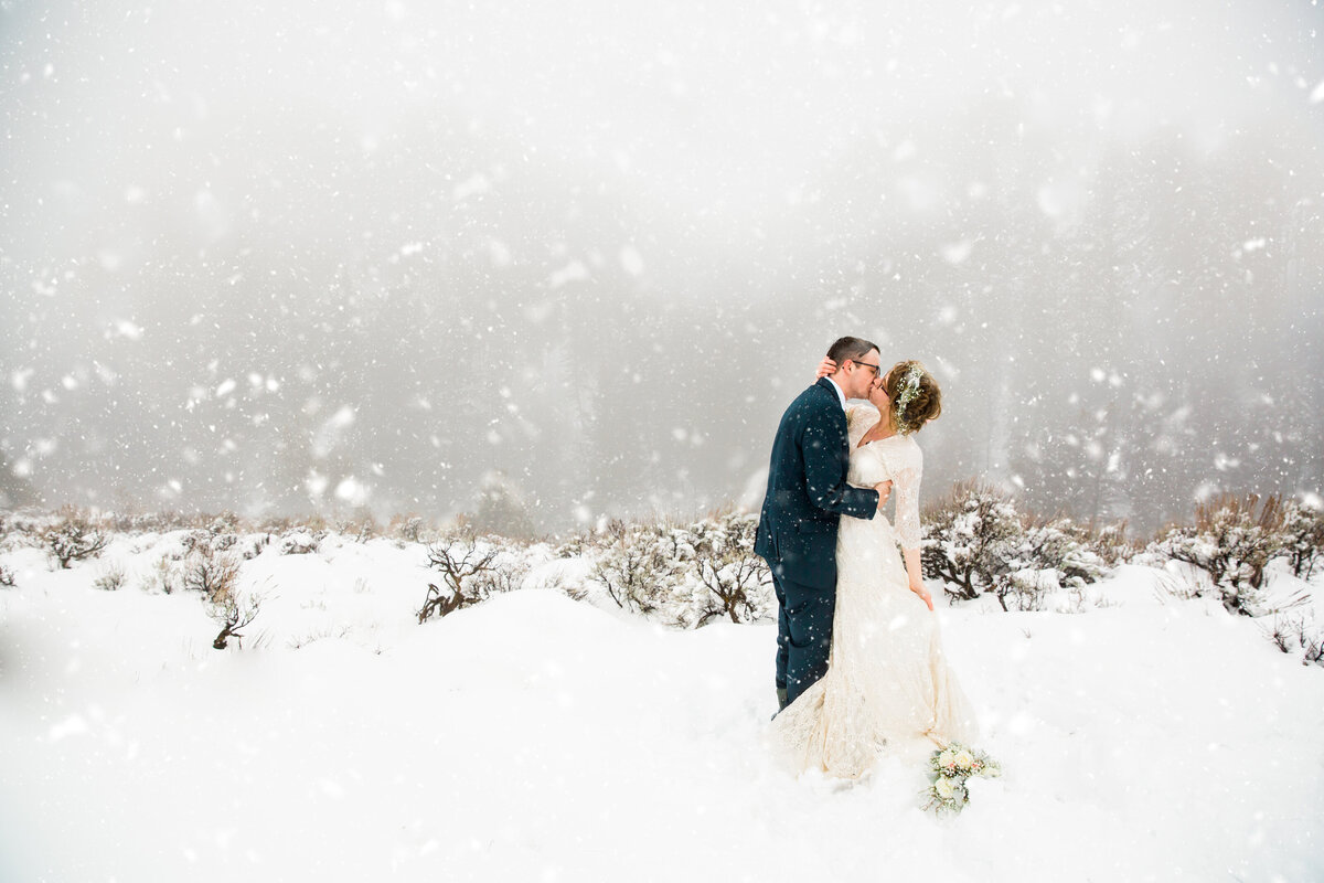 snowy mountain bridals temple