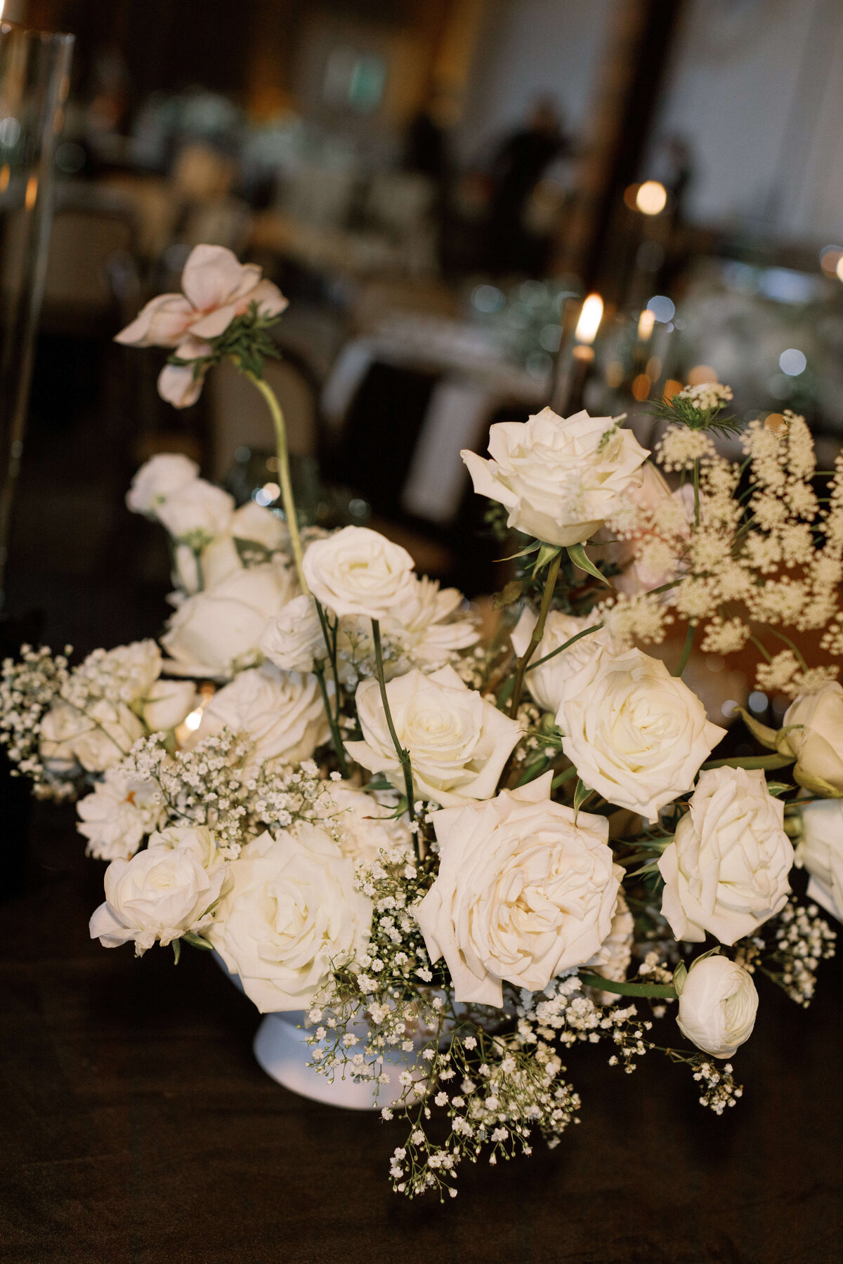 megan-alex-white-floral-centerpiece-wedding-springvale