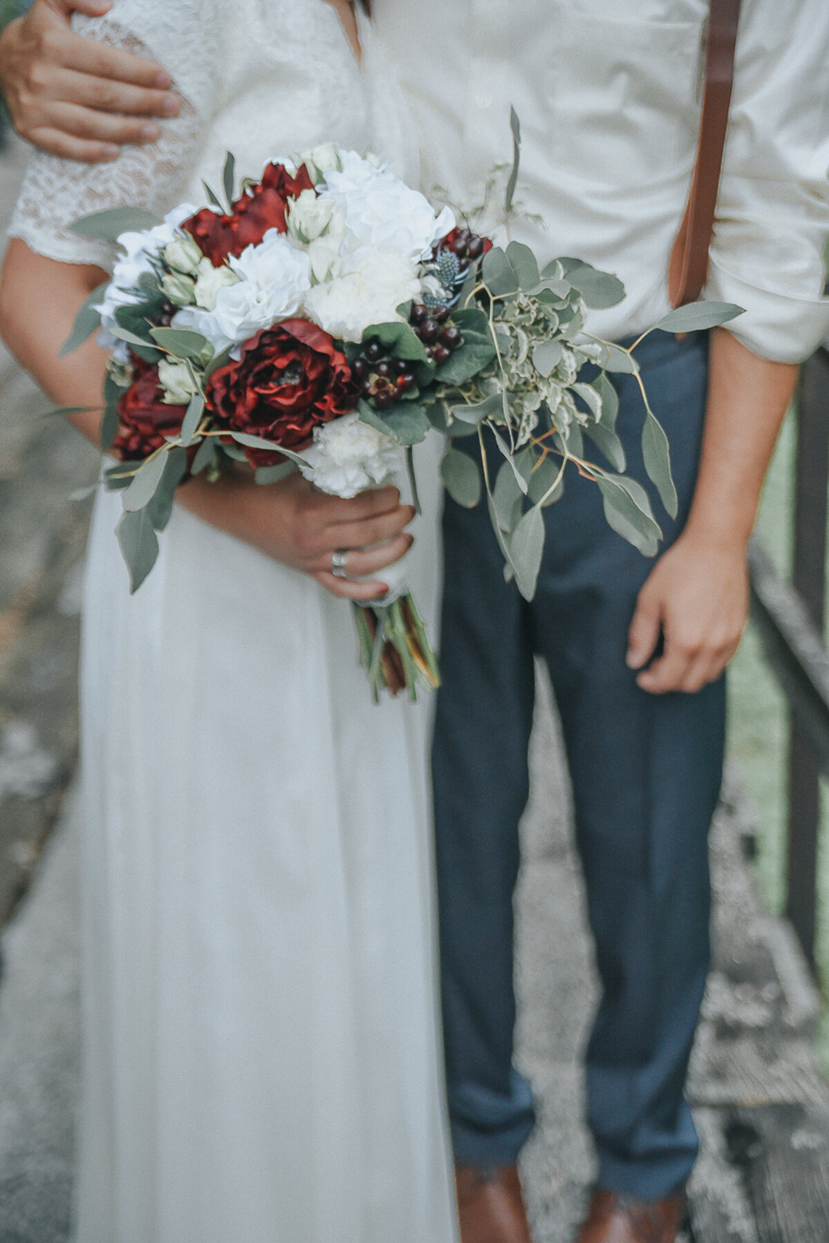 wedding bridal party | Iowa wedding photographer | Iowa Photographer | Playlife | Cedar Rapids | Iowa City | Kalona | Alaynna Ann Schwartz-19