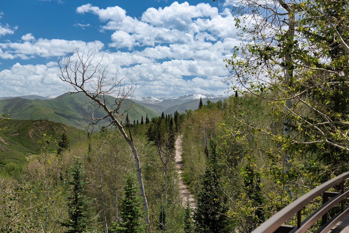 03-67-964FarawayRd_240618005