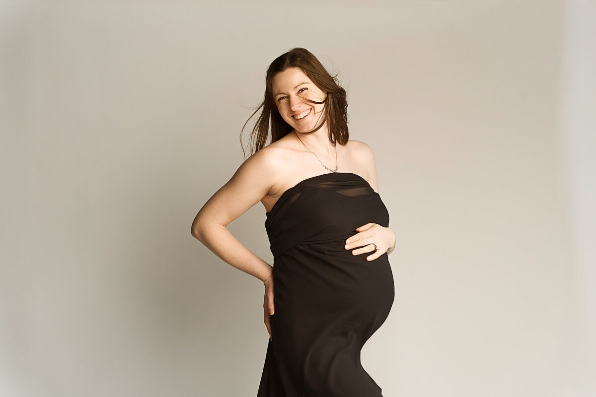 Buffalo, NY and Rochester, NY and WNY Maternity photographer. Newfane, NY Lockport NY Wilson NY Lewiston NY Amherst NY Medina NY Barker NY Williamsville NY East Aurora NY Maternity Photographer