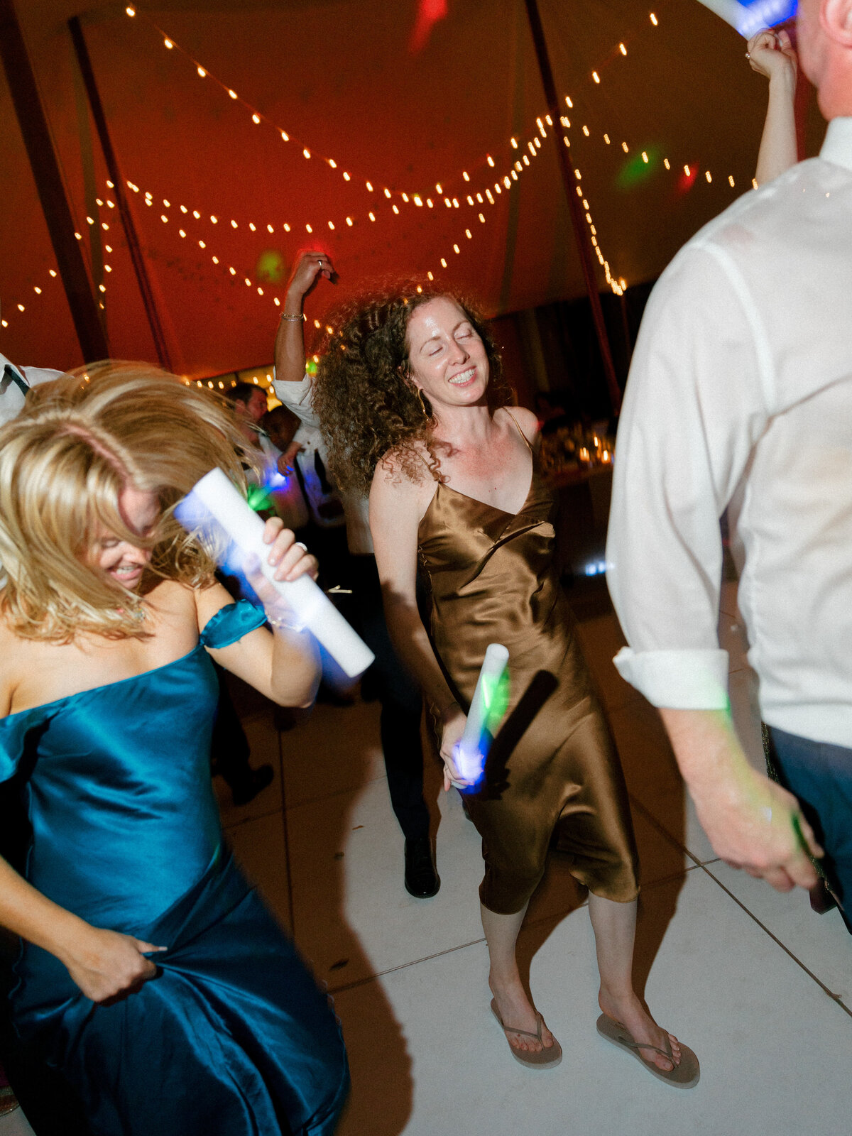 Fields-11-Dancing-132