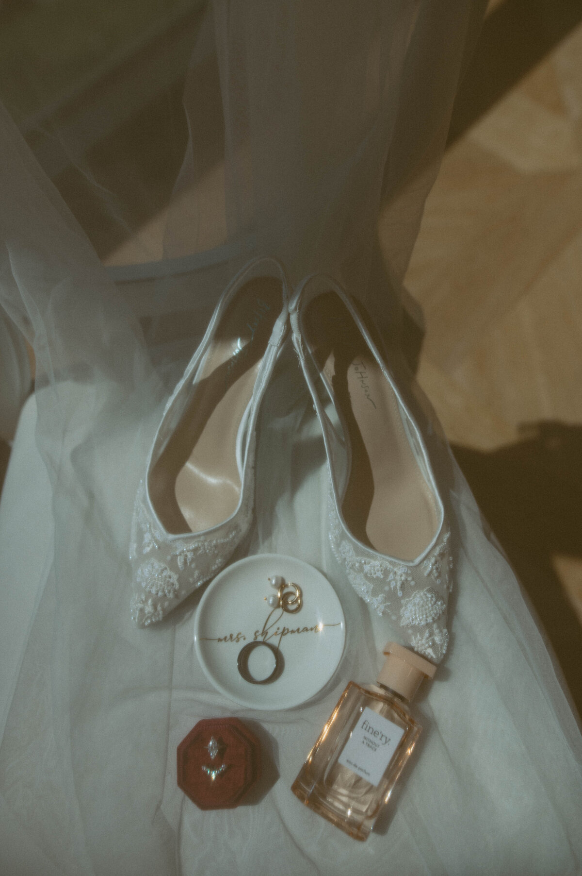 Wedding_Cincinnati_Ohio_Taft Musuem_May2024_Claire_Keathley_Photography-17 5