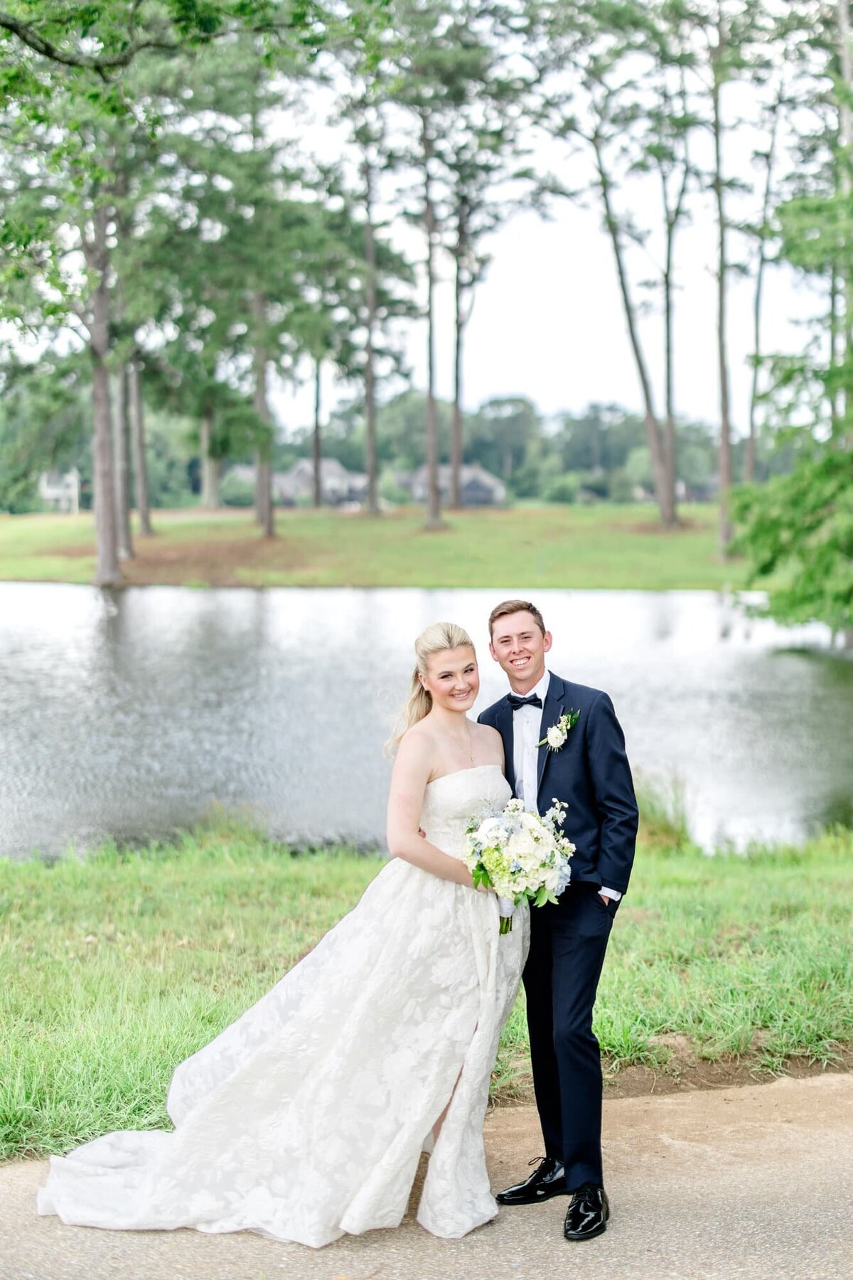 SpringHouse and Willow Point Country Club on Lake Martin Wedding Day - Katie & Alec Photography Birmingham, Alabama Wedding Photographer Portfolio 18