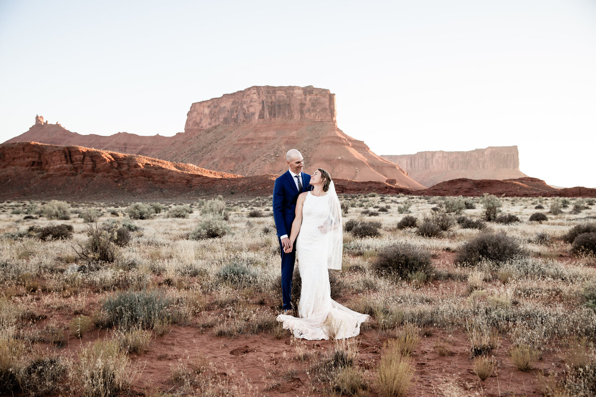moab-dead-horse-point-adventure-elopement-wedding26