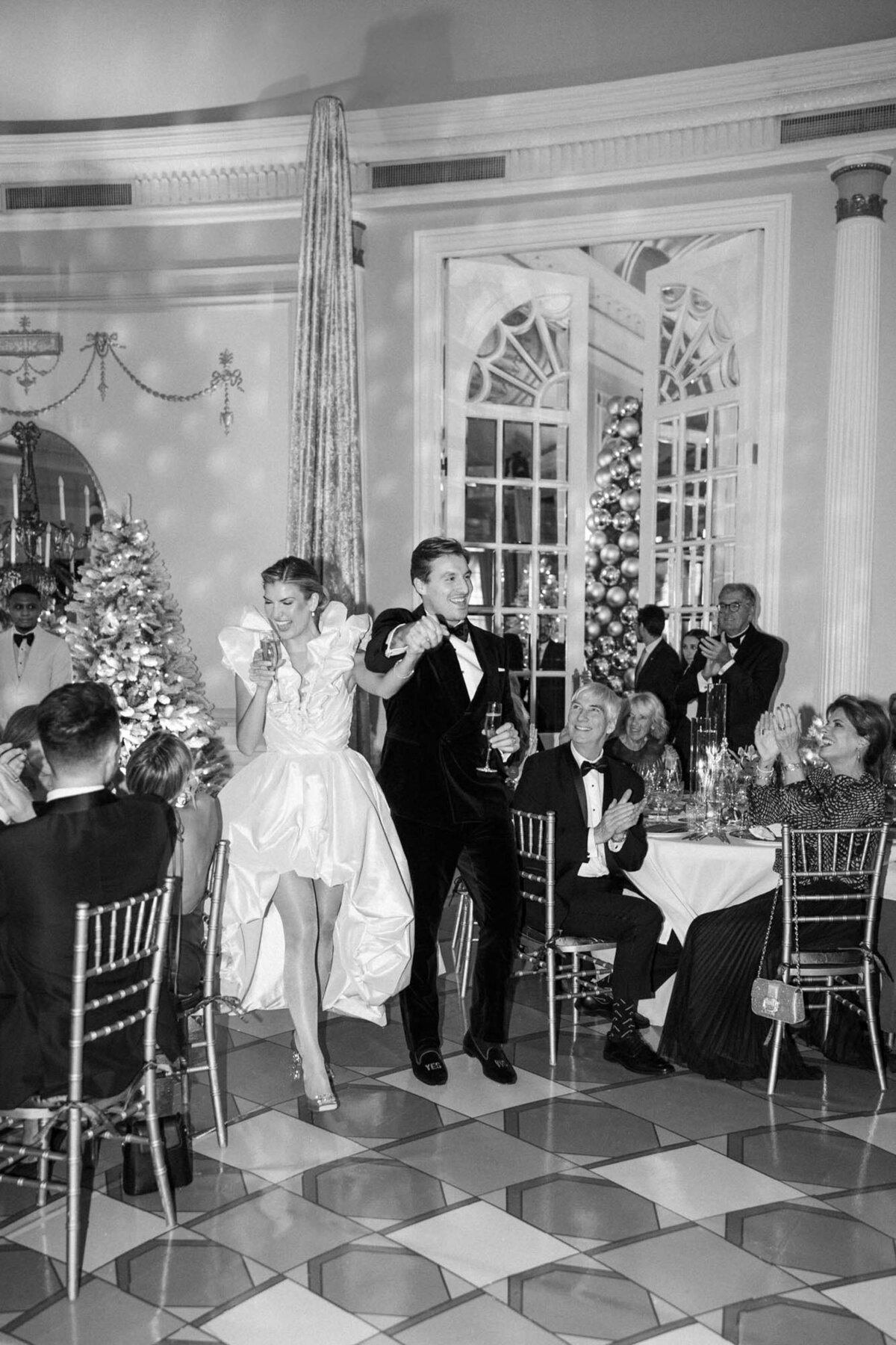 515-Notre-Dame-The-Ritz-Carlton-Montreal-Canada-Victoria-Philippe-Wedding-54