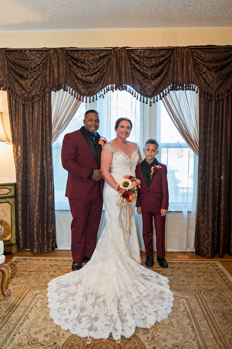 Detroit Wedding Photographer Victoria Wedding Chapel-053