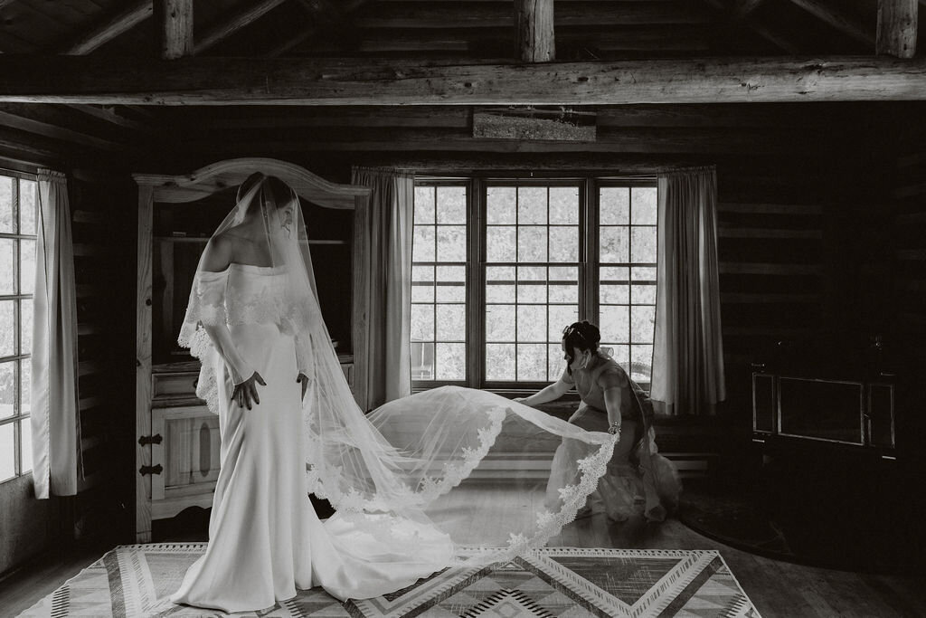 Bride with her veil 320 guest ranch