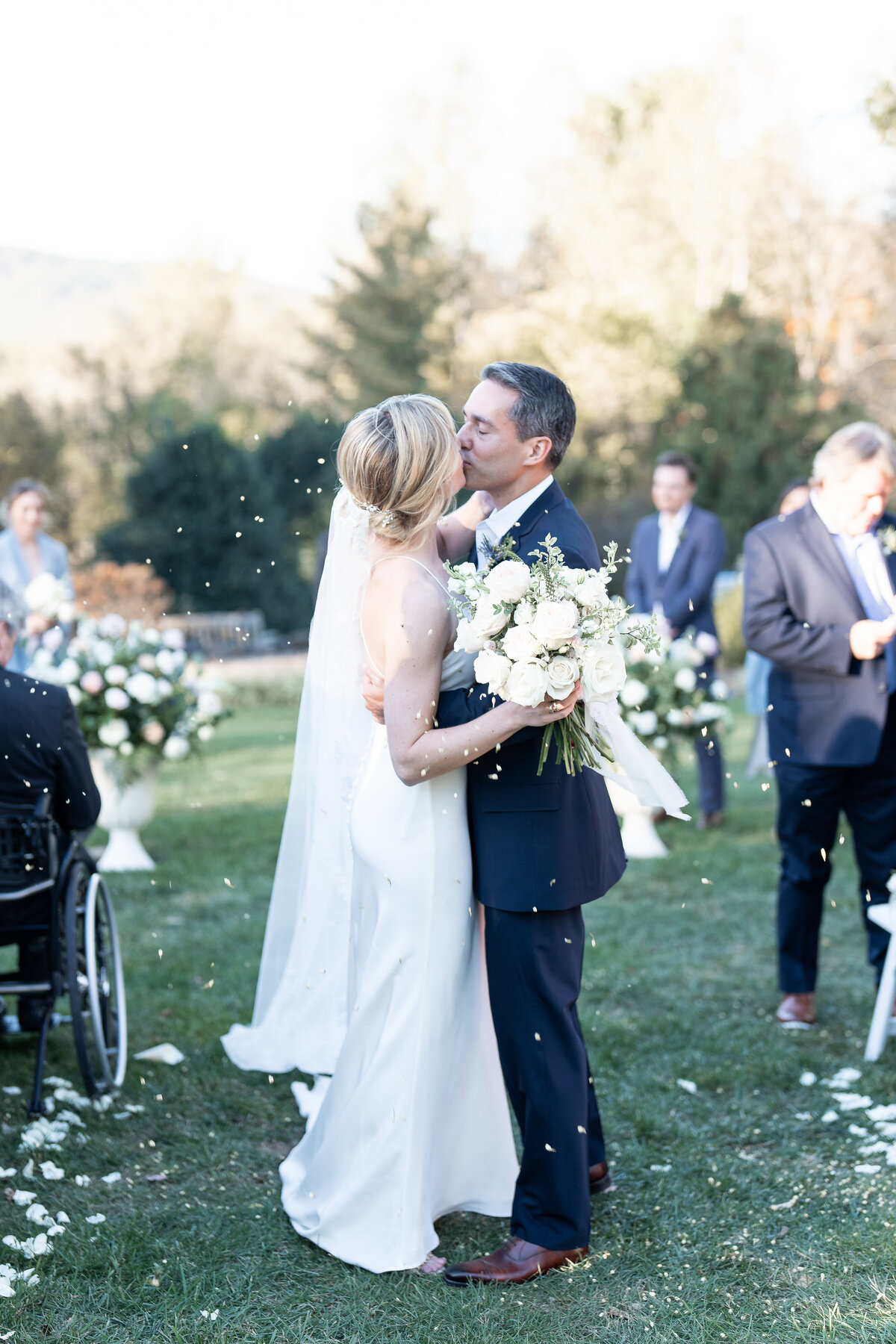 Hannah Malloy Virginia Wedding Portrait Family Photographer-705