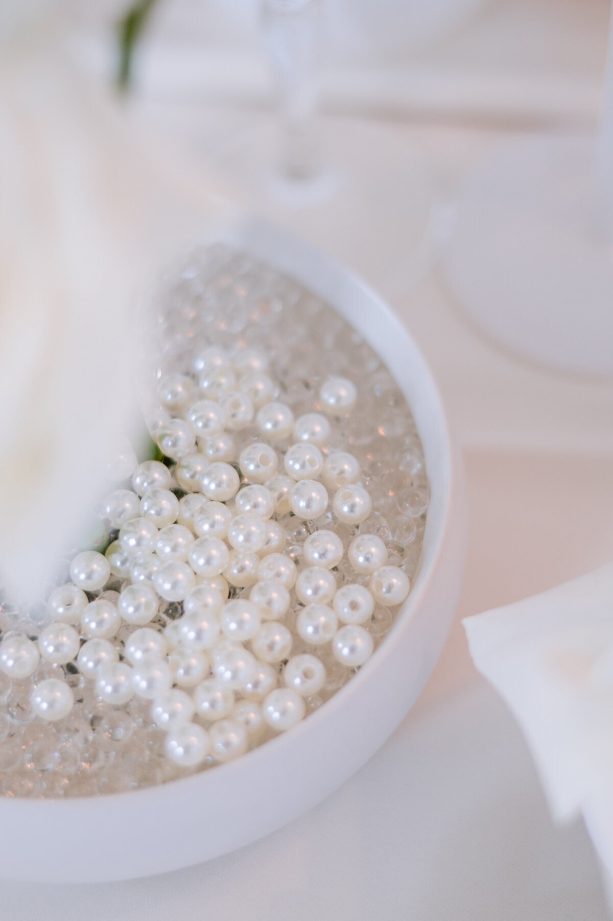 0219 Luxury Floral Wedding Editorial_Strathmere_Canada_Ottawa_Photography by Emma