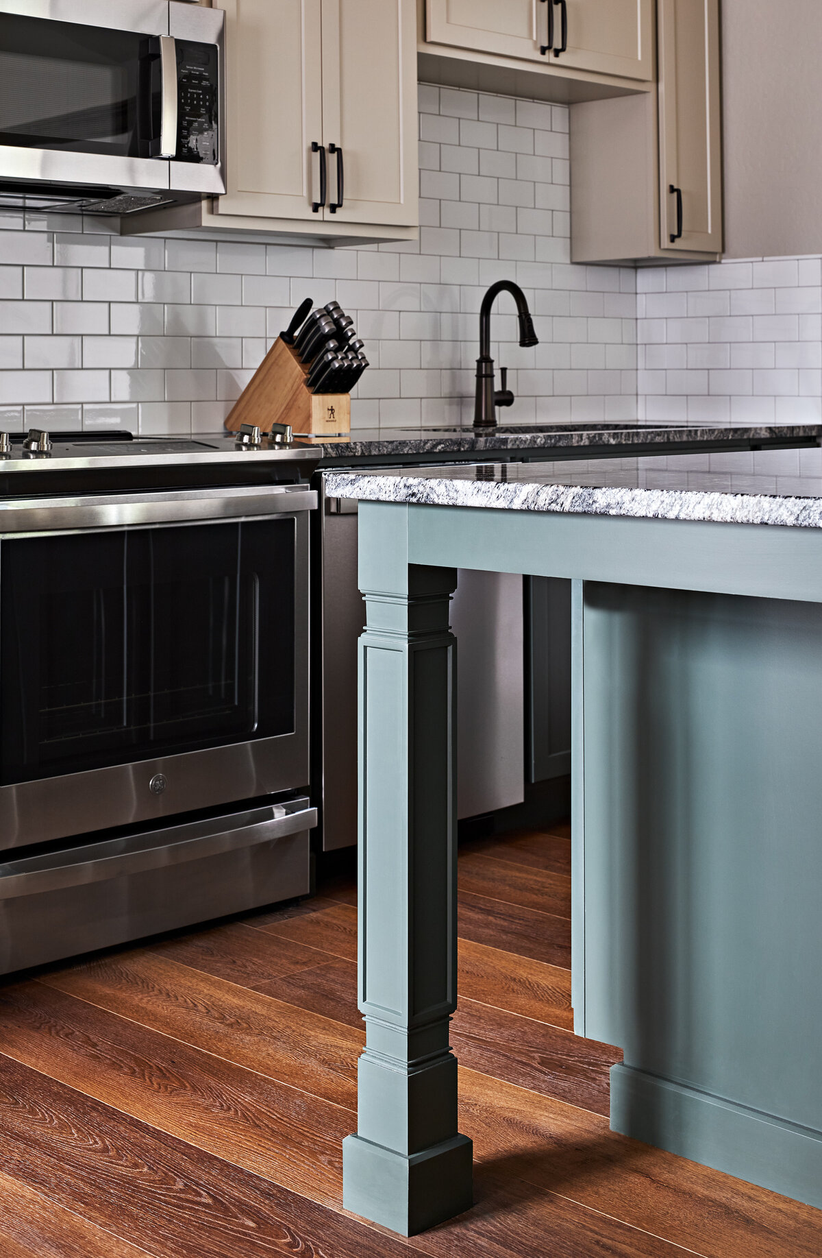 Upstairs-Kitchen-Vignette-Countertop-Post-Medium