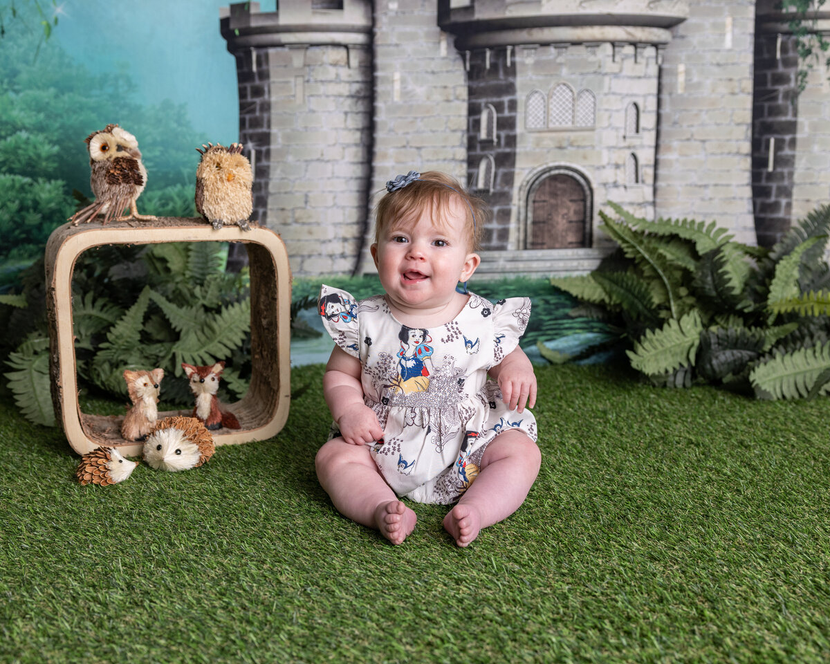 Charlotte 6mo-DimensionsPhotography-5001