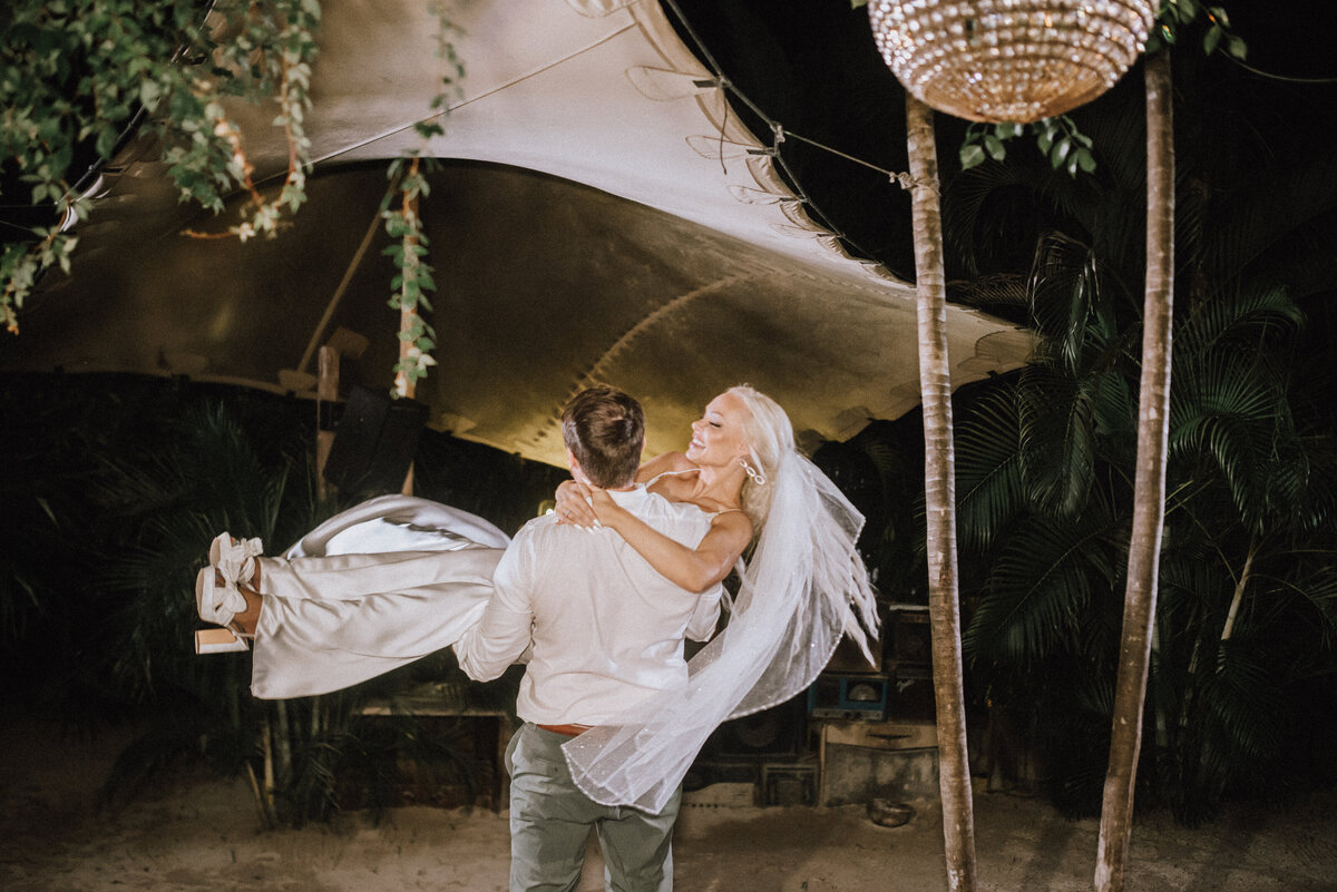 Ambar + Alejandro with Tulum Wedding Photos-02-0347