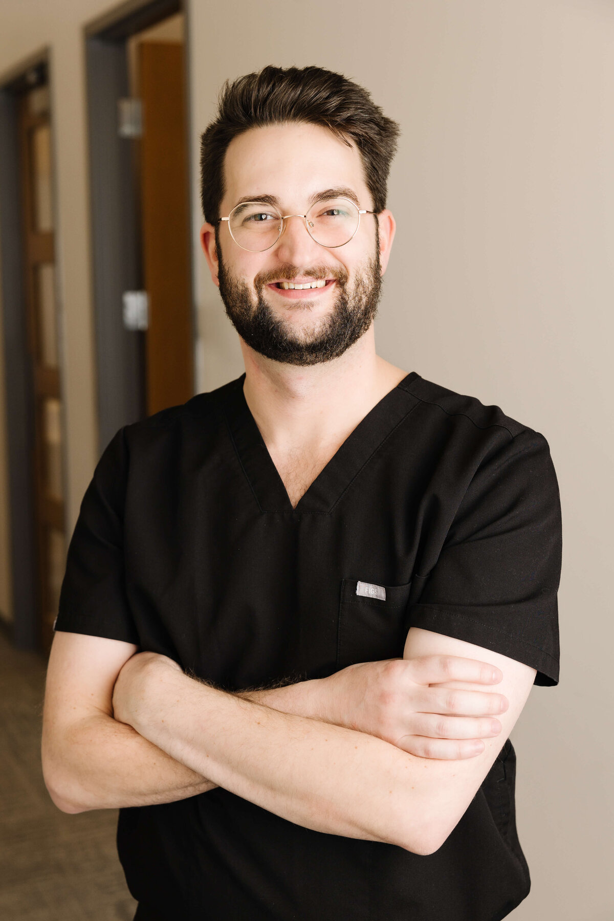 Headshot-medical-professional-3-by-idaho-commercial-brand-photographer-erin-moore