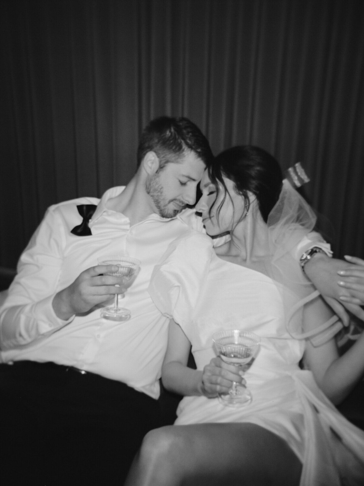 couple relaxes with undone style, second bridal look at Shinola Hotel